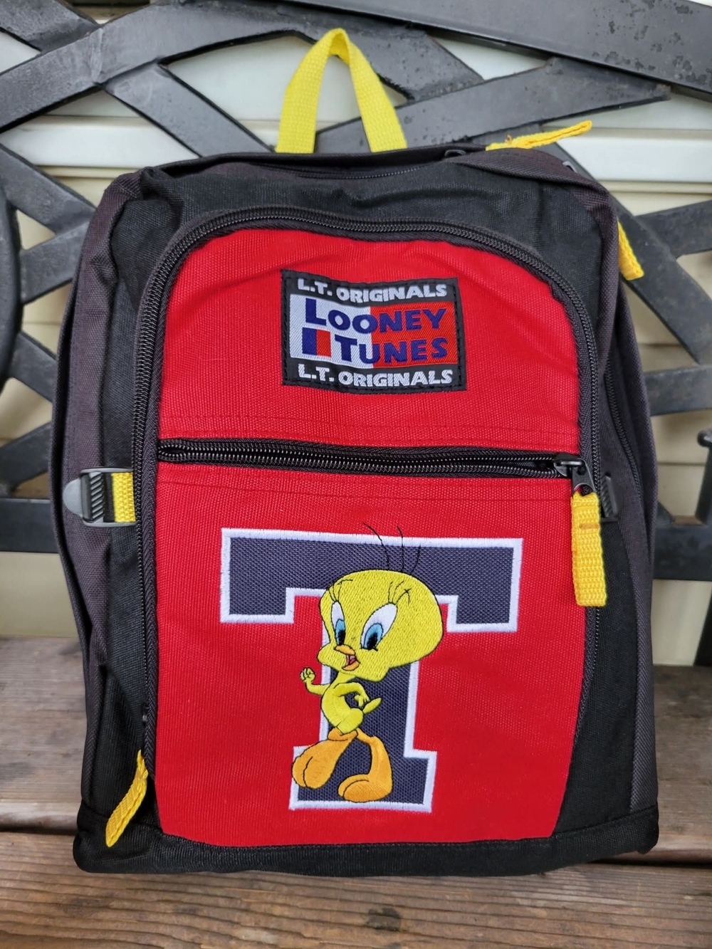 Rare* VINTAGE LOONY TUNES VGUC RED TWEETY BIRD aplique backpack bookbag